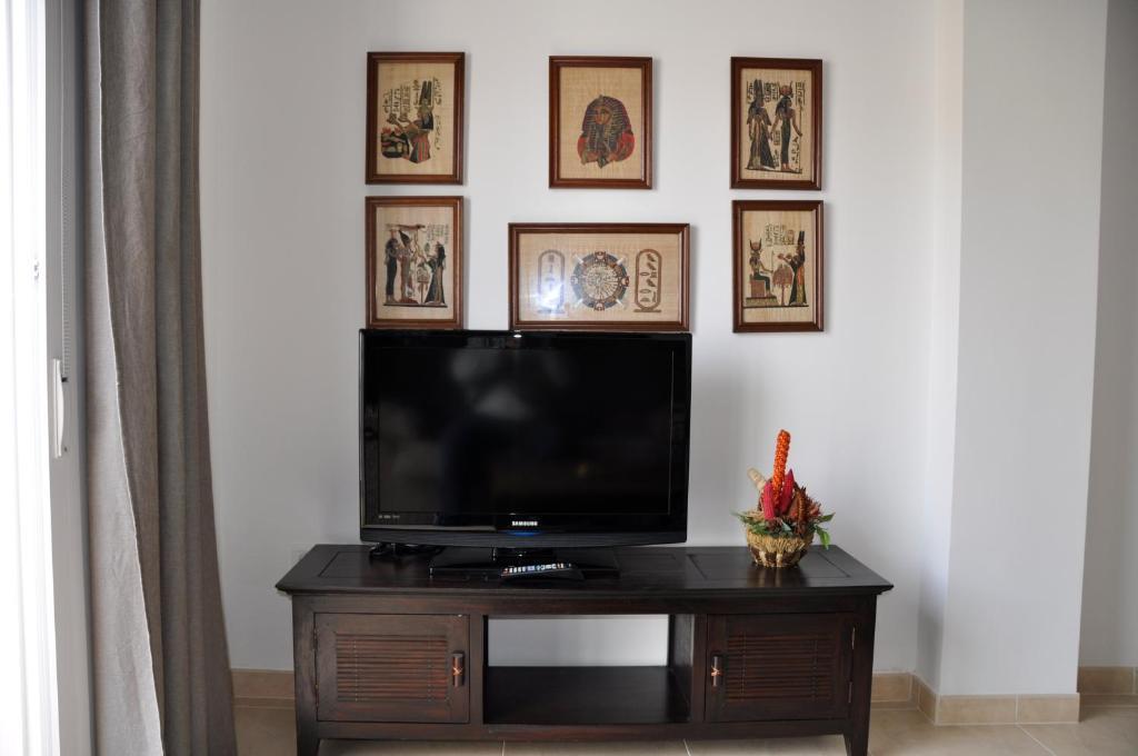 Nerja Paradise Rentals - Chimenea Apts Room photo